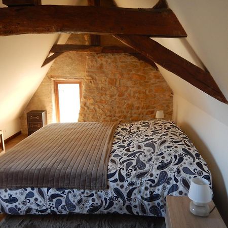 Domaine De Nineyrolle Villa Azerat Bagian luar foto
